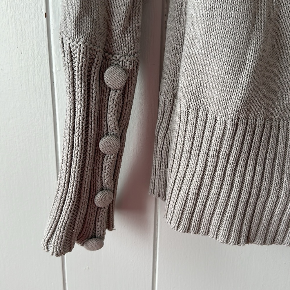 Grey turtleneck - Picture 2 of 8